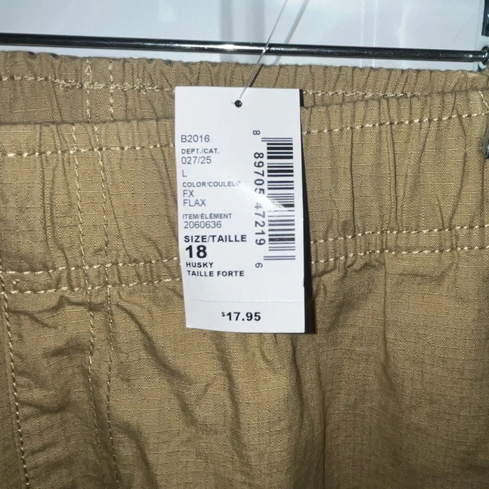 NWT Children’s Place Husky Boy’s Pull-on Cargo Shorts - Sz 18 Husky